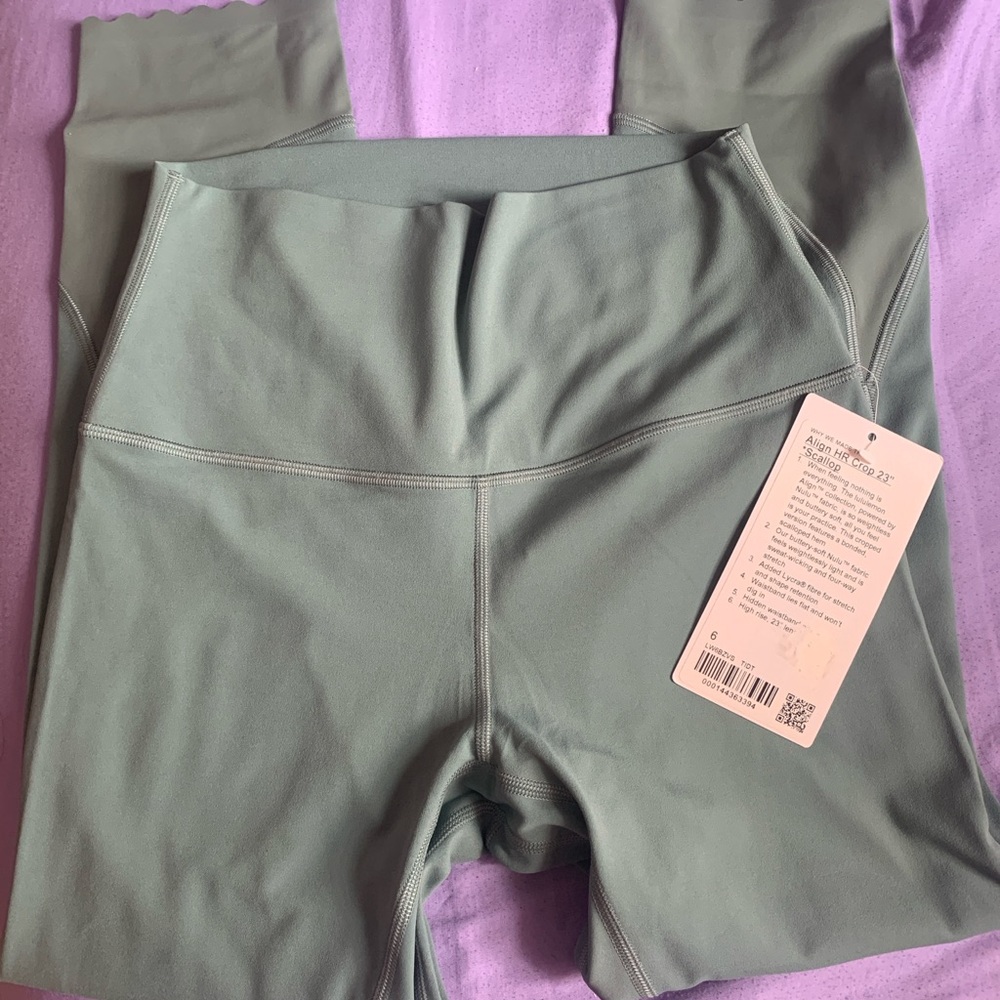 lululemon tidewater teal scalloped leggings